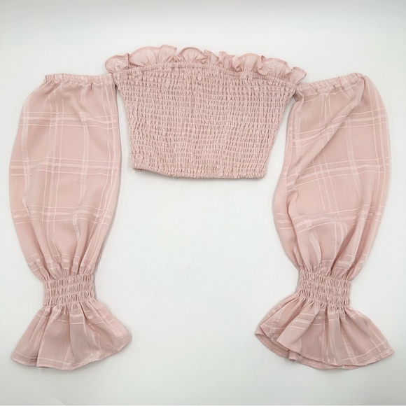 LPA Off The Shoulder Smocked Crop Top Pale Pink - Picture 4 of 16